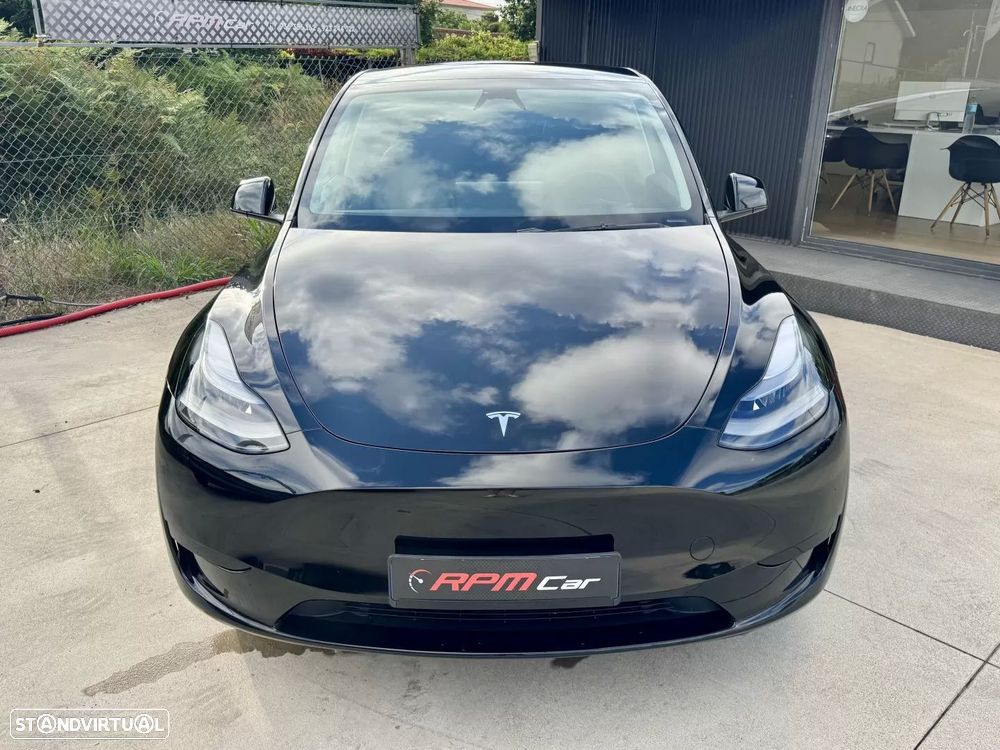 Tesla Model Y Long-Range RWD - 8
