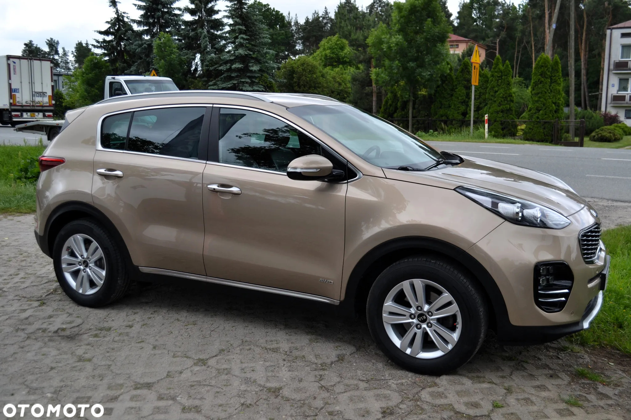Kia Sportage 1.6 T-GDI AWD DCT GT LINE - 16