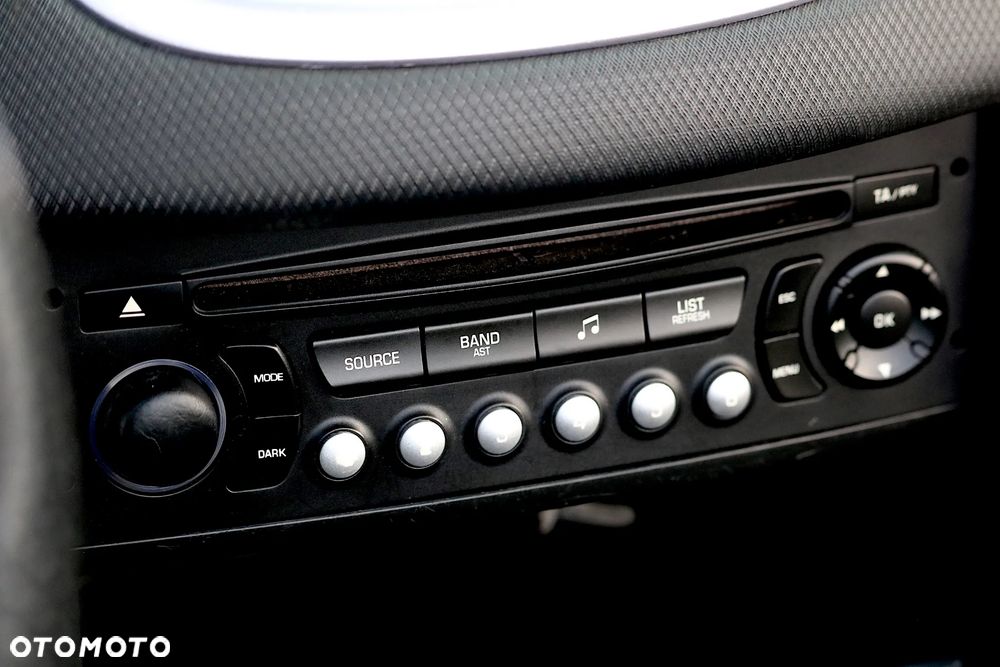 Peugeot 207 CC - 31