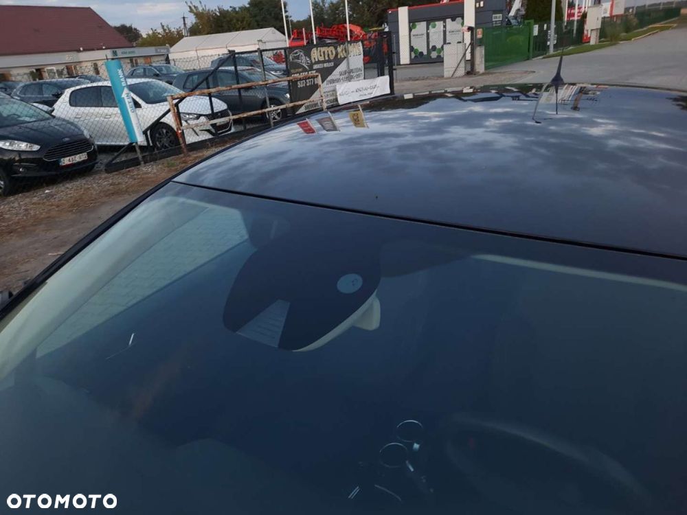 Renault Megane 1.5 Blue dCi Intens - 13