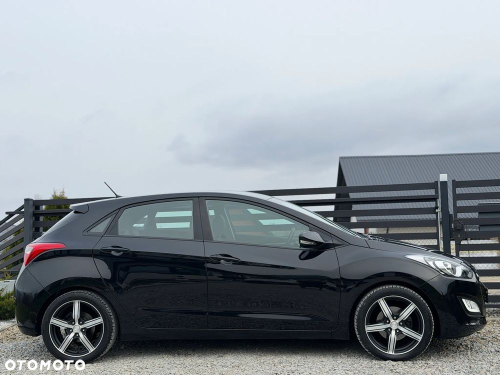 Hyundai i30 1.4 Comfort - 8