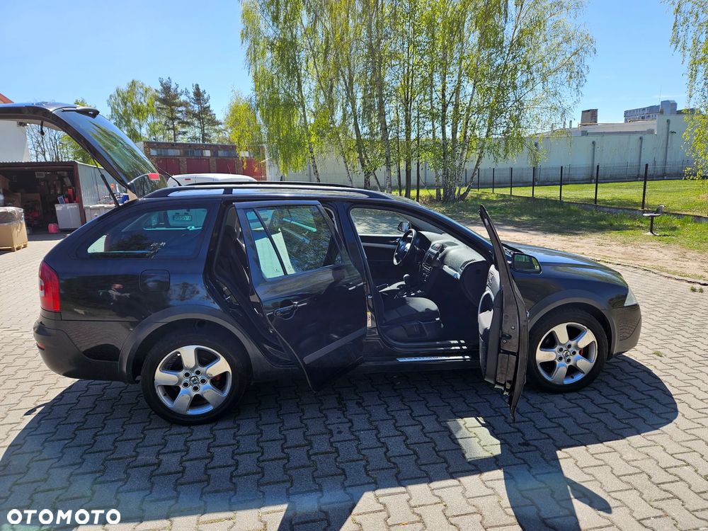 Skoda Octavia 2.0 TDI Elegance 4x4 - 9
