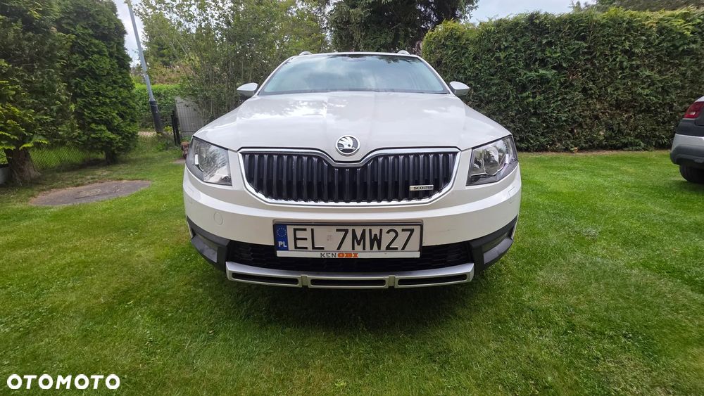Skoda Octavia Scout 2.0 TDI 4x4 - 2