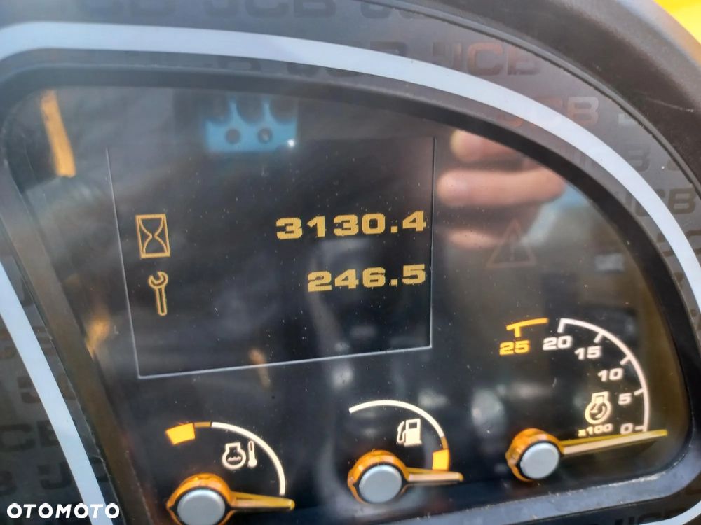 JCB 525-60 Agri Plus - 13