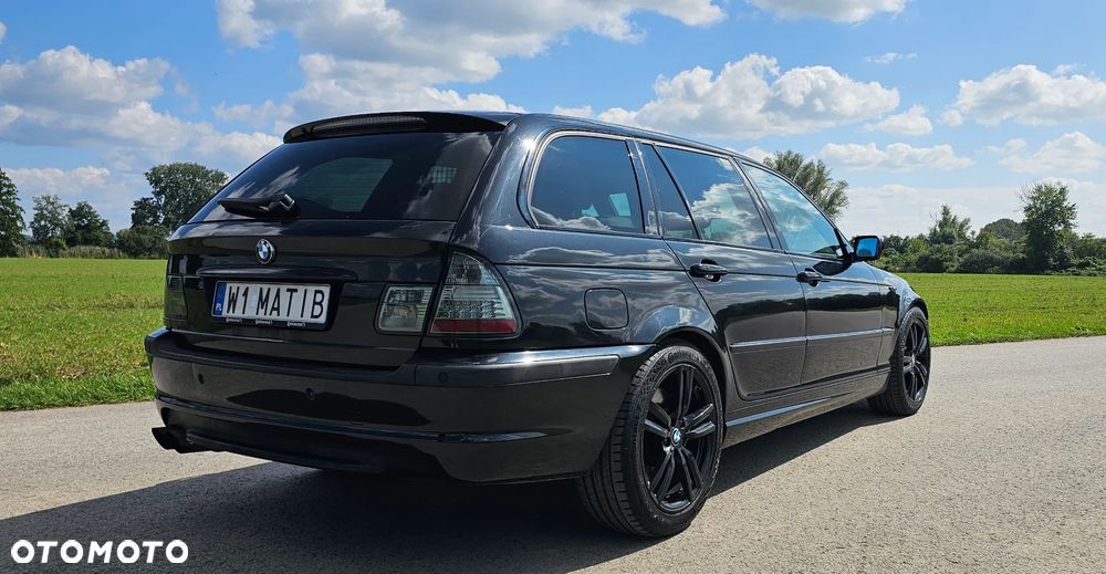 BMW Seria 3 330ix - 3