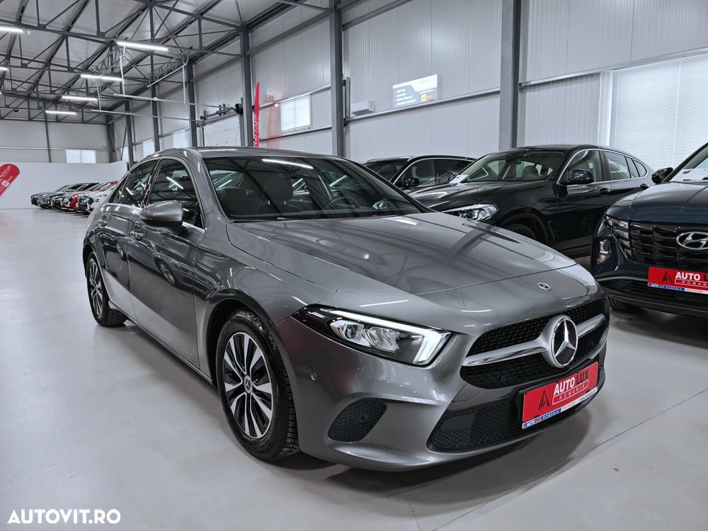 Mercedes-Benz A 180 d 7G-DCT - 3