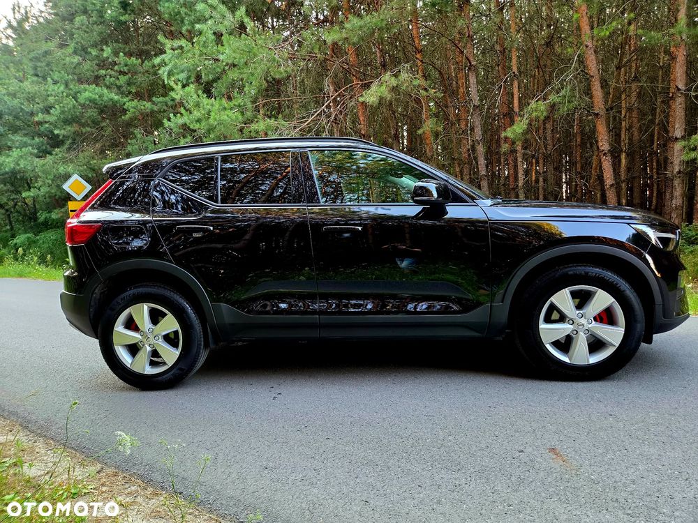 Volvo XC 40 T2 Essential - 4