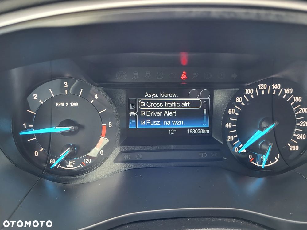 Ford Mondeo Turnier 2.0 EcoBlue Titanium - 37