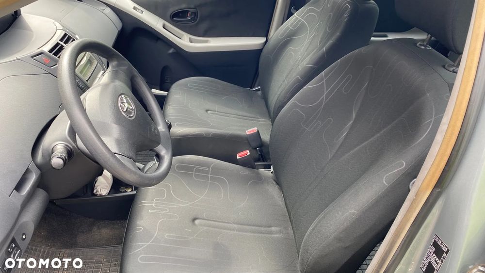 Toyota Yaris 1.33 Luna - 14