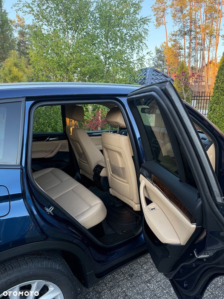BMW X3 xDrive28i xLine - 19