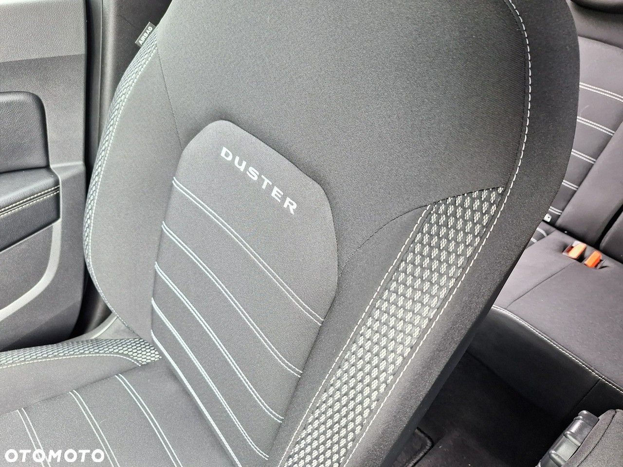 Dacia Duster 1.6 SCe Prestige - 20