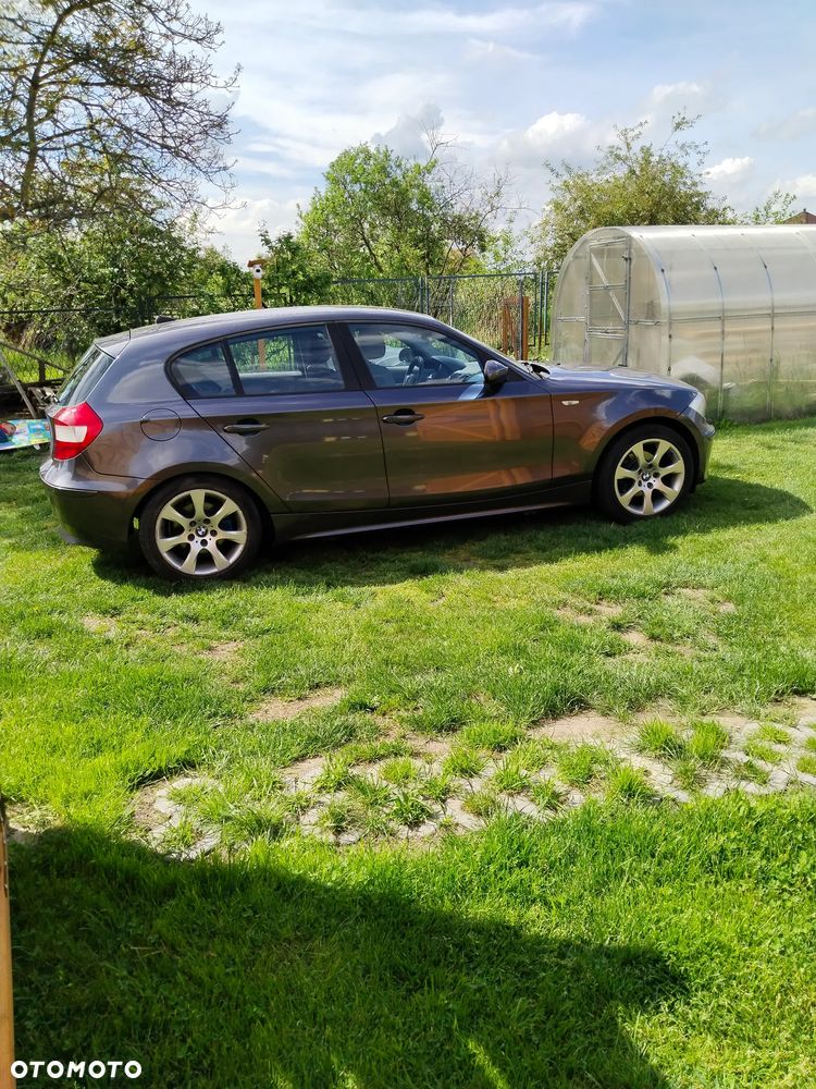 BMW Seria 1 - 2