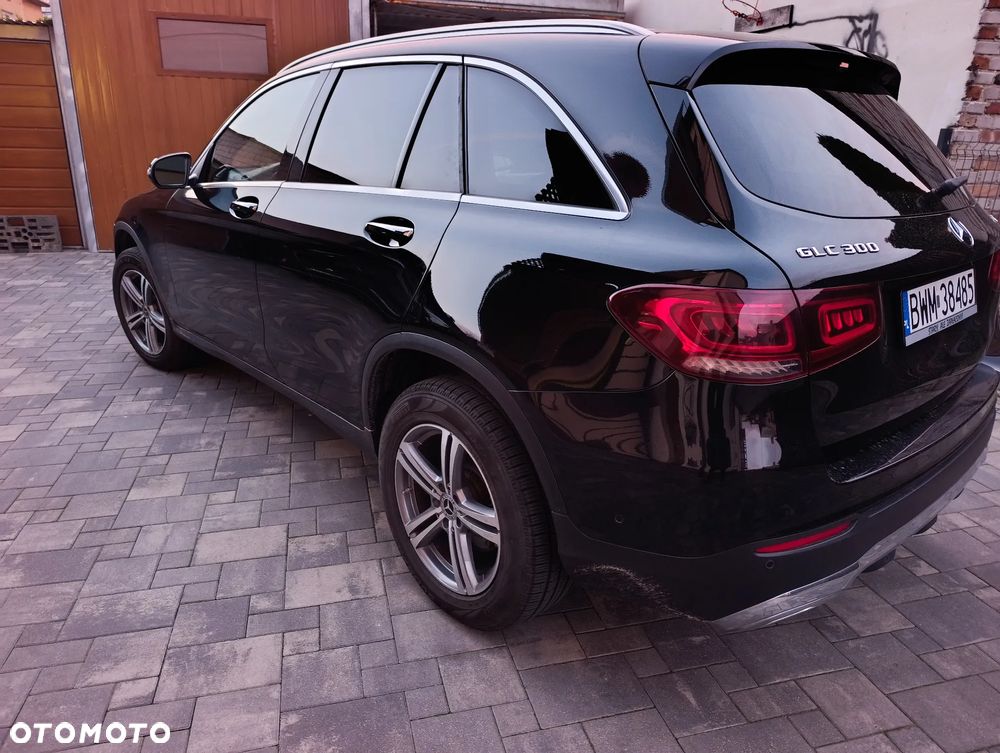 Mercedes-Benz GLC 300 4-Matic - 6
