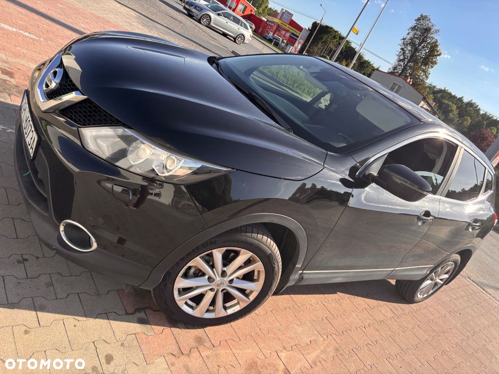 Nissan Qashqai - 1