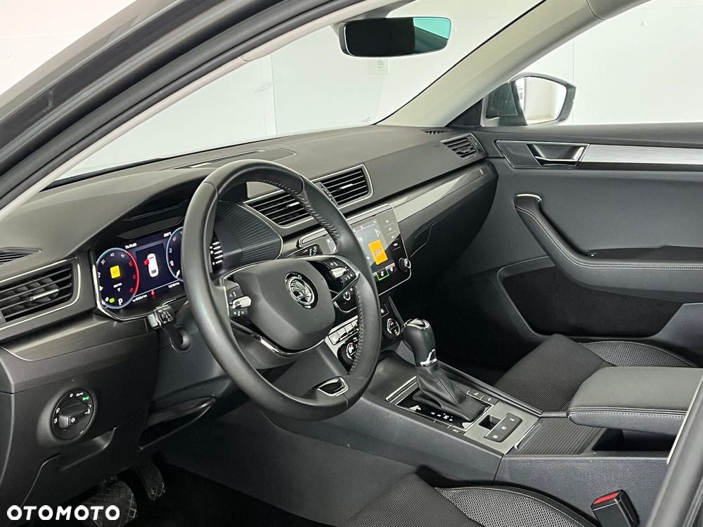 Skoda Superb 2.0 TDI SCR Style DSG - 17