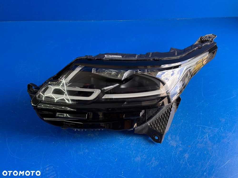 LEWY FULL LED RANGE ROVER VELAR BDB EUROPA - 1
