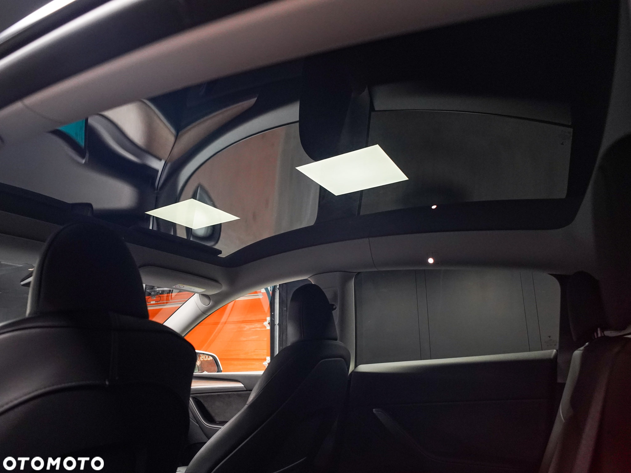 Tesla Y Performance AWD - 19