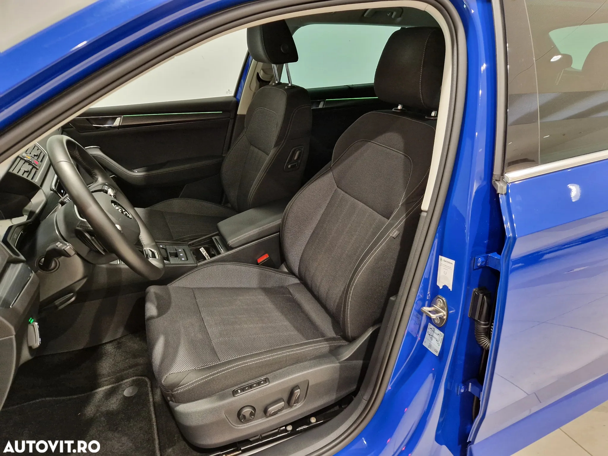 Skoda Superb Combi 1.4 TSI iV DSG Style - 11