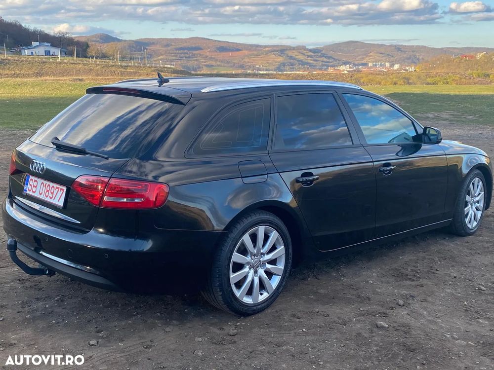 Audi A4 2.0 TDI Multitronic Avant - 12