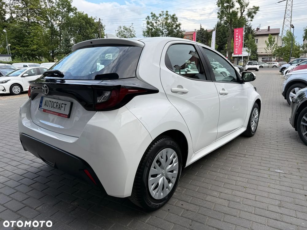 Toyota Yaris 20 - 24