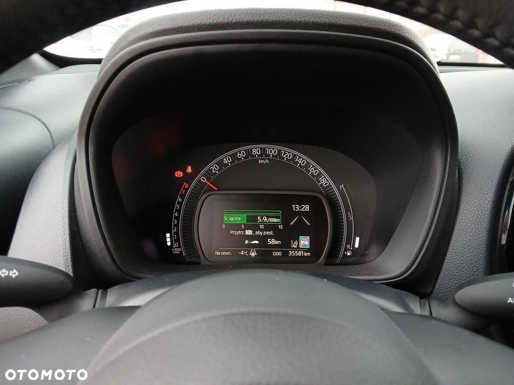 Toyota Aygo X - 27