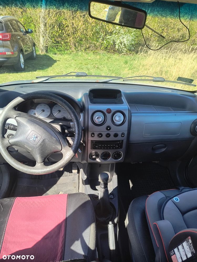 Peugeot Partner 1.6 HDi Presence - 11