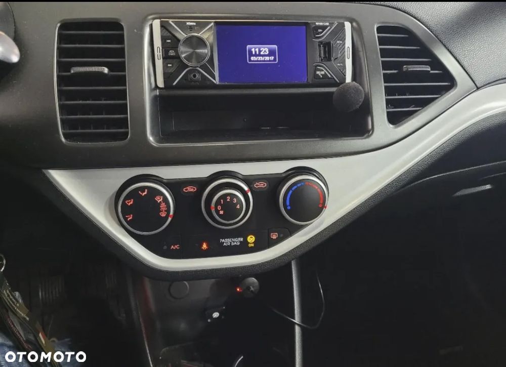 Kia Picanto 1.0 L - 10