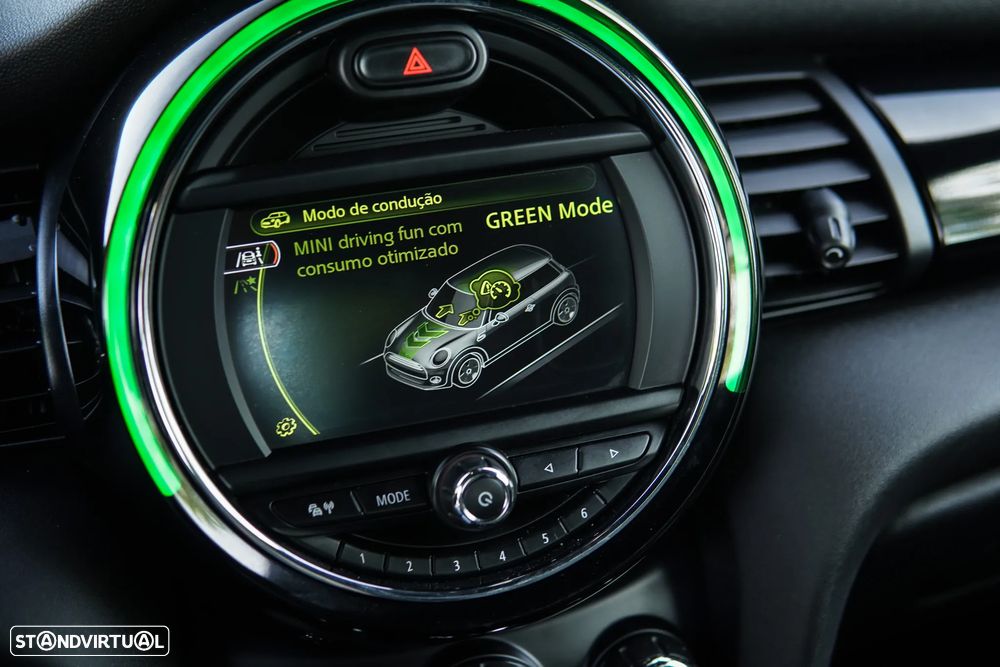 MINI 3 Portas Cooper D - 52
