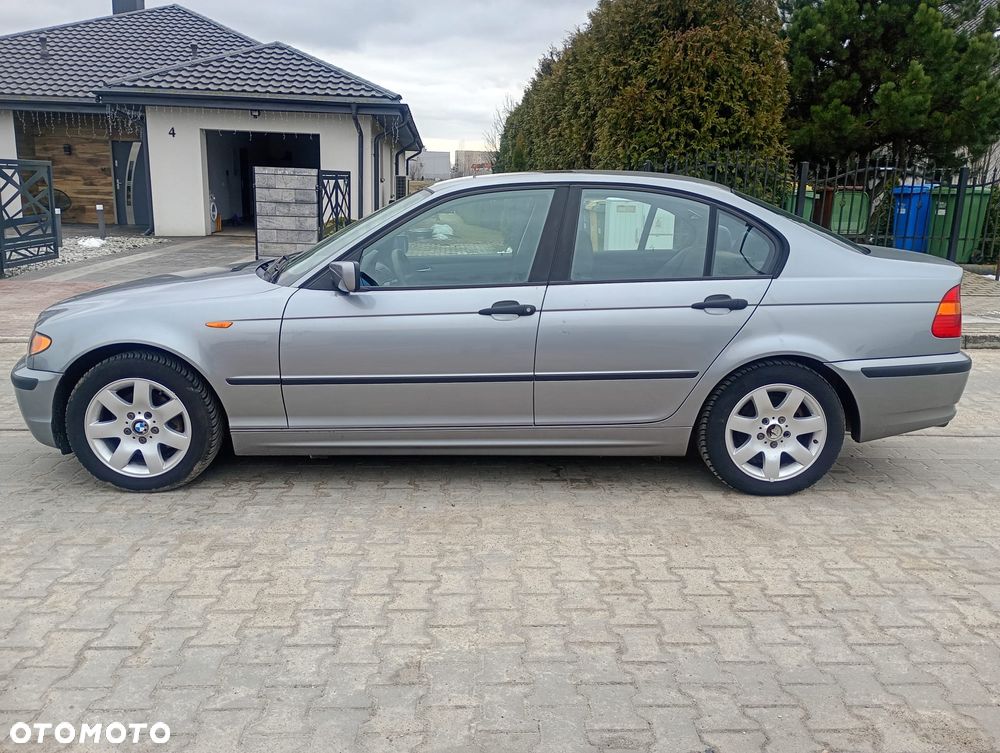 BMW Seria 3 316i Edition Sport - 2