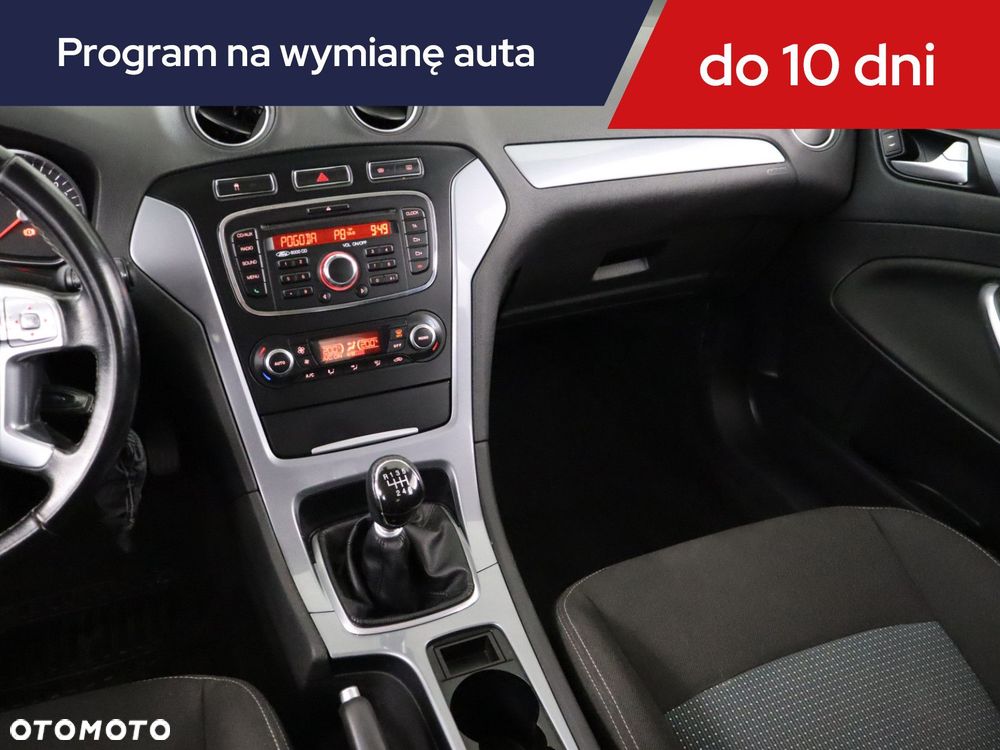 Ford Mondeo - 10