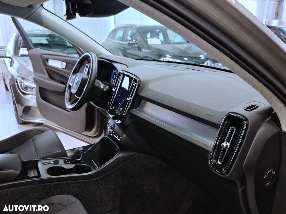 Volvo XC 40 T4 Recharge DKG Inscription Expression - 12