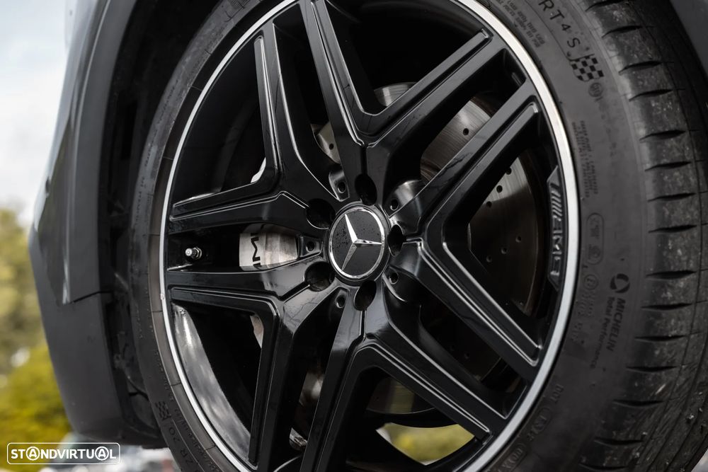 Mercedes-Benz GLB 35 AMG 4Matic Speedshift DCT 8G - 5