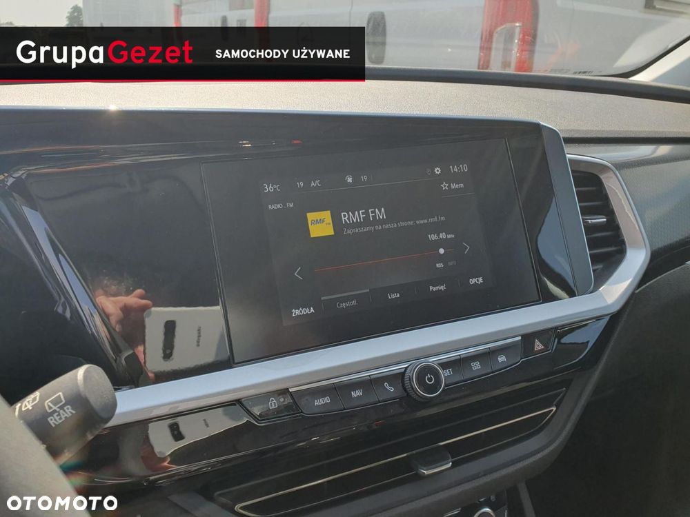 Opel Grandland 1.2 T GS S&S - 10