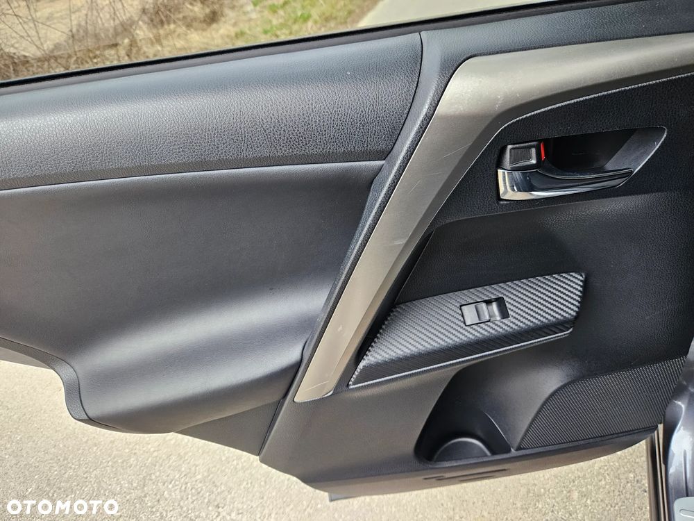 Toyota RAV4 2.0 4x4 Edition S - 35