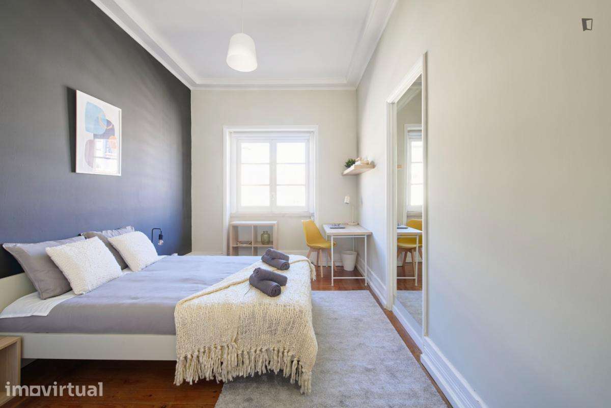 Quarto - localizado em Marquês de Pombal Lisbon - Grande imagem: 2/54