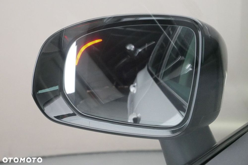 Volvo XC 60 - 36