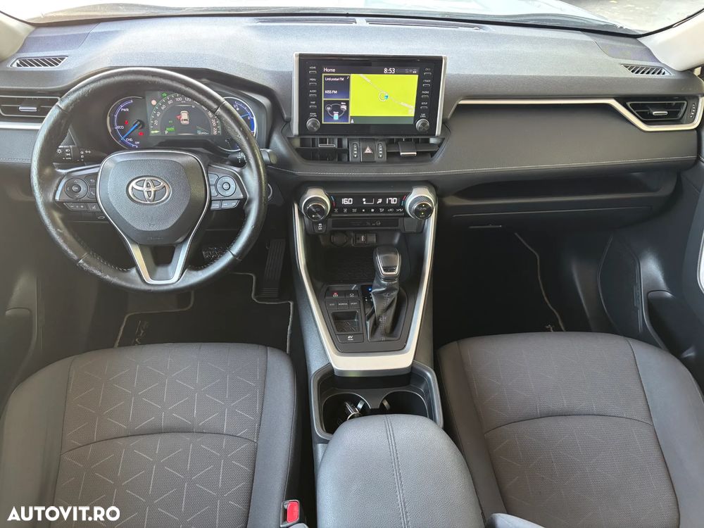 Toyota RAV4 - 5