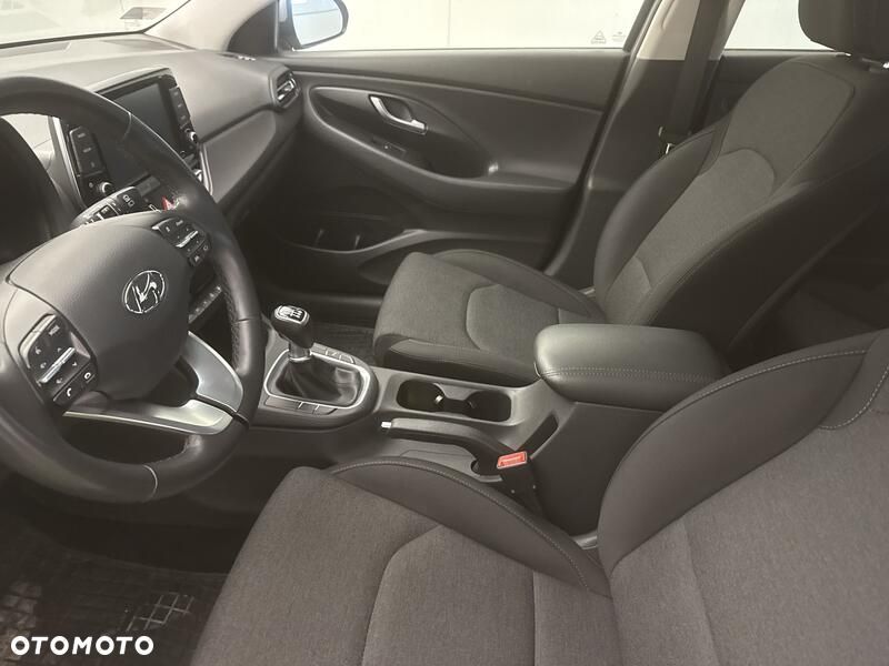 Hyundai i30 - 12