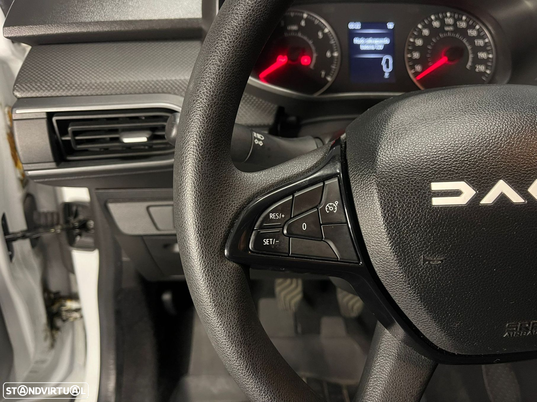 Dacia Jogger 1.0 ECO-G Essential 7L Bi-Fuel - 10