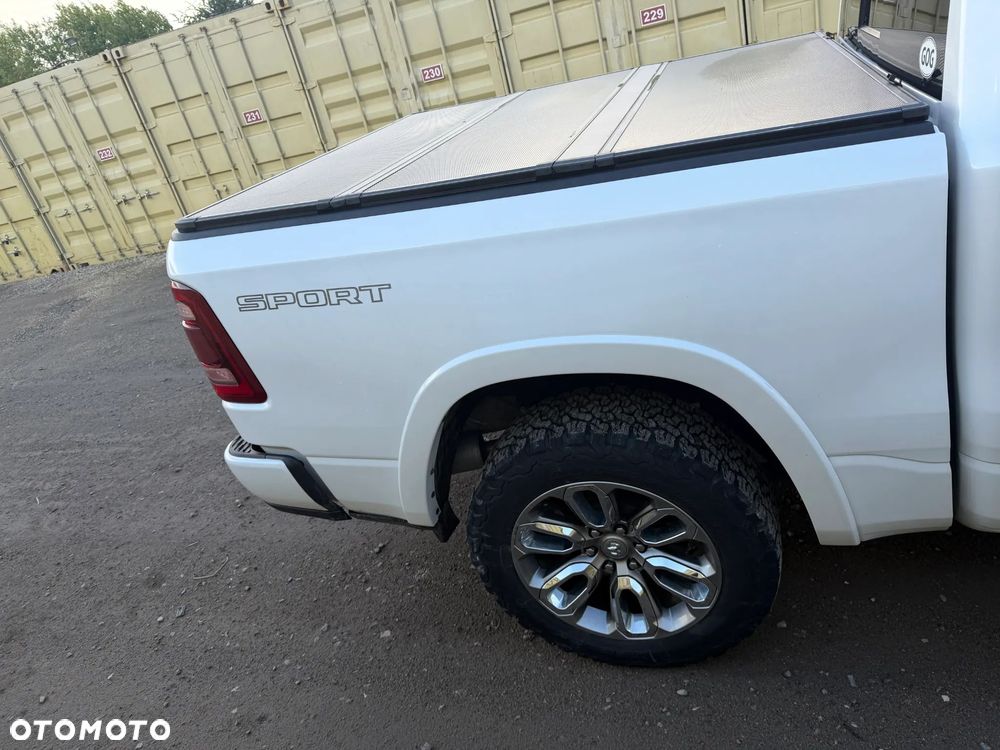 RAM 1500 5.7 eTorque Crew Cab Shortbed Laramie Sport - 7