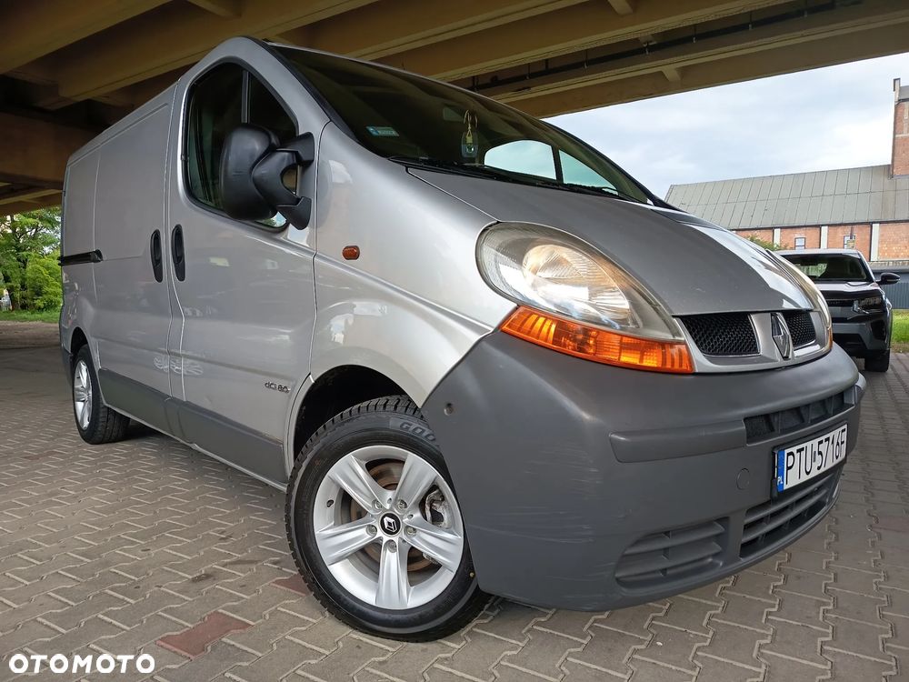 Renault TRAFIC - 7