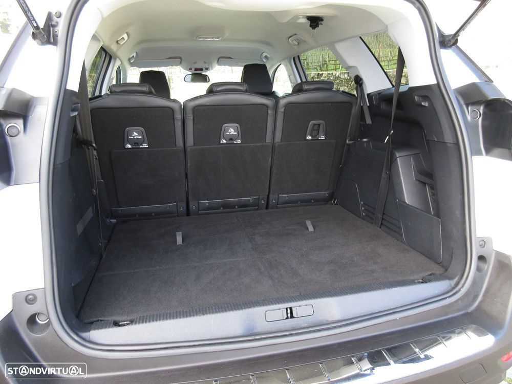 Peugeot 5008 BlueHDI 120 EAT6 Allure - 28