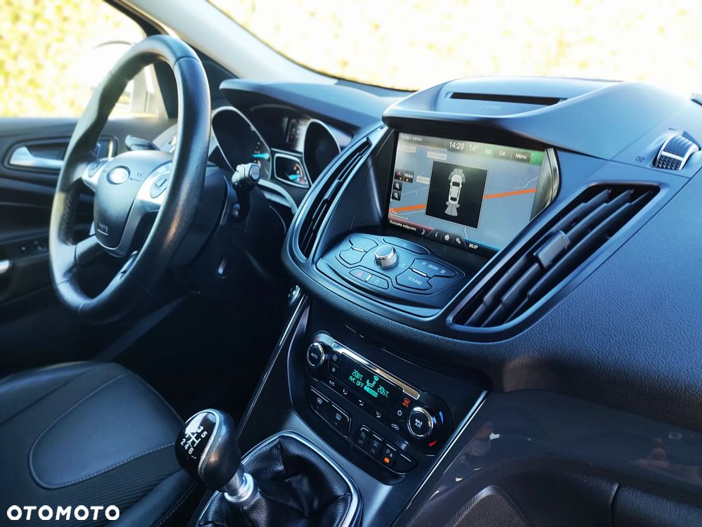 Ford Kuga 2.0 TDCi 2x4 Titanium - 34