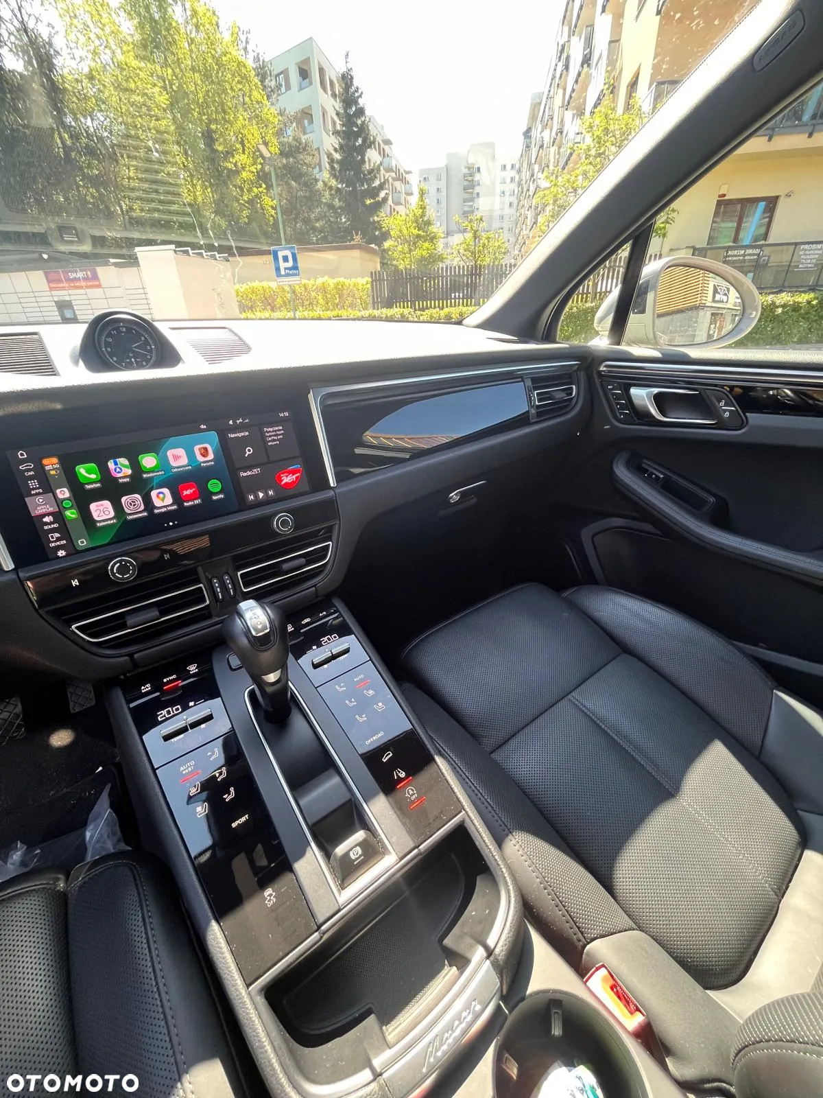 Porsche Macan T - 12