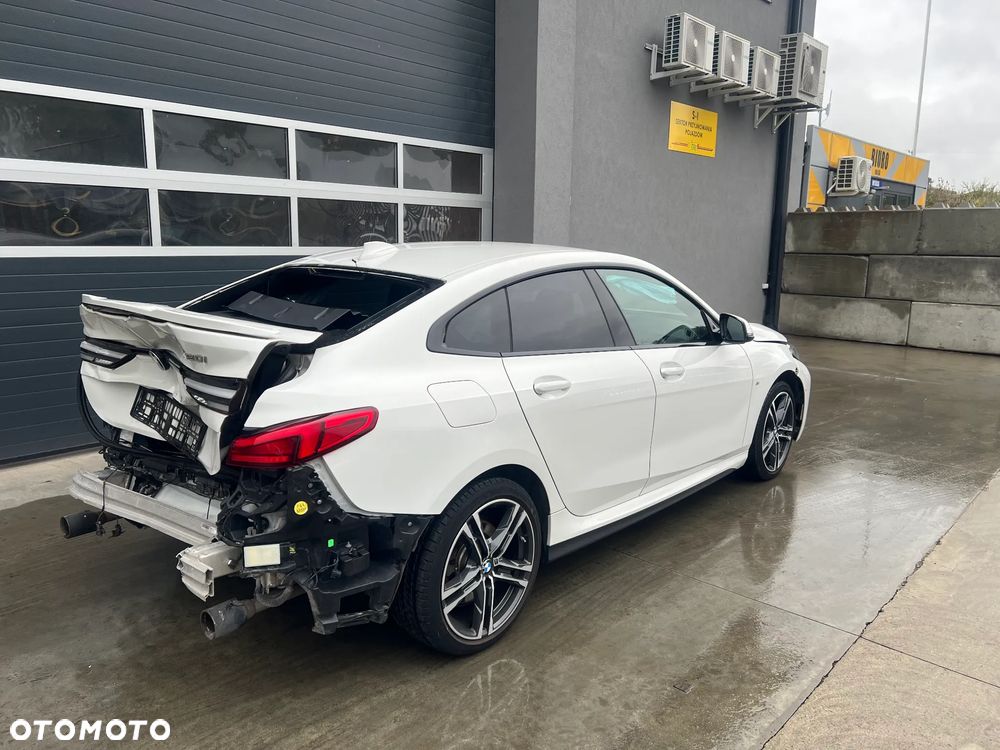 BMW Seria 2 220i M Sport - 3