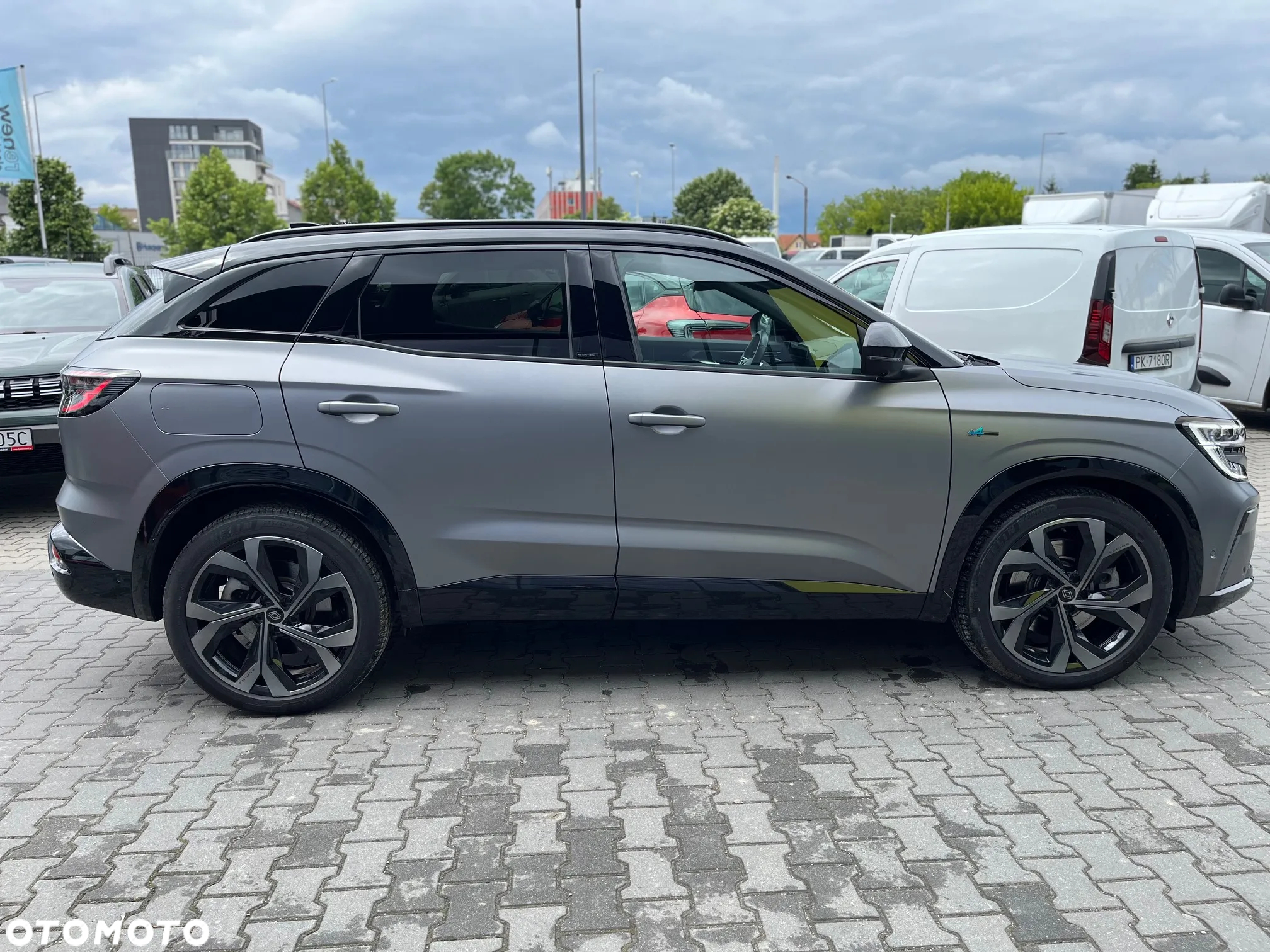 Renault Austral 1.2 E-Tech Full Hybrid 200 Iconic esprit Alpine MMT - 9