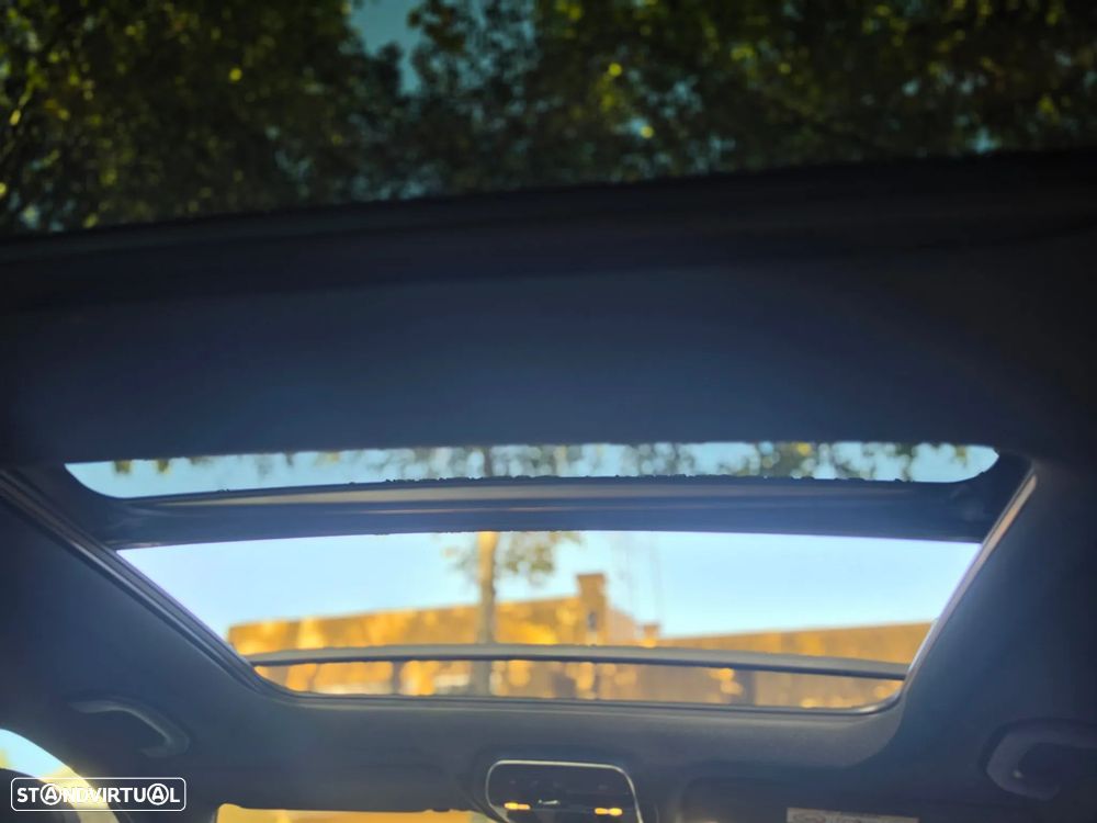 Mercedes-Benz C 300 e AMG Line - 5