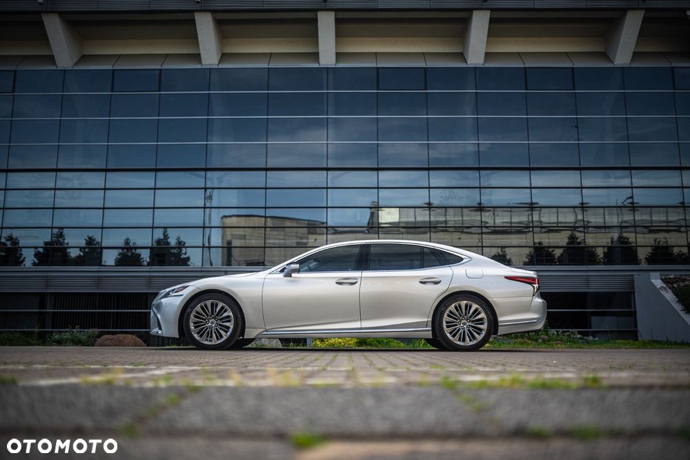Lexus LS - 6