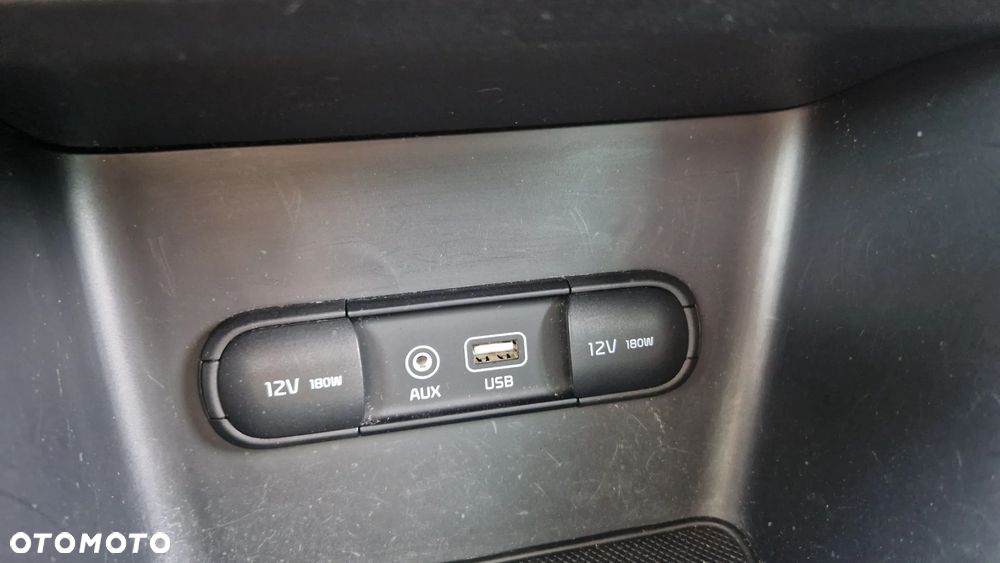 Kia Sportage 1.7 CRDI 2WD Attract - 12