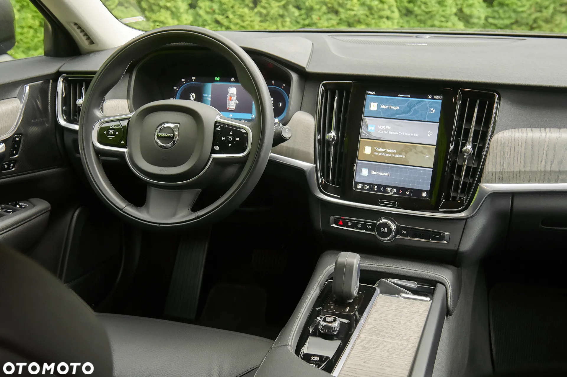 Volvo V90 Cross Country B4 D AWD Pro - 24